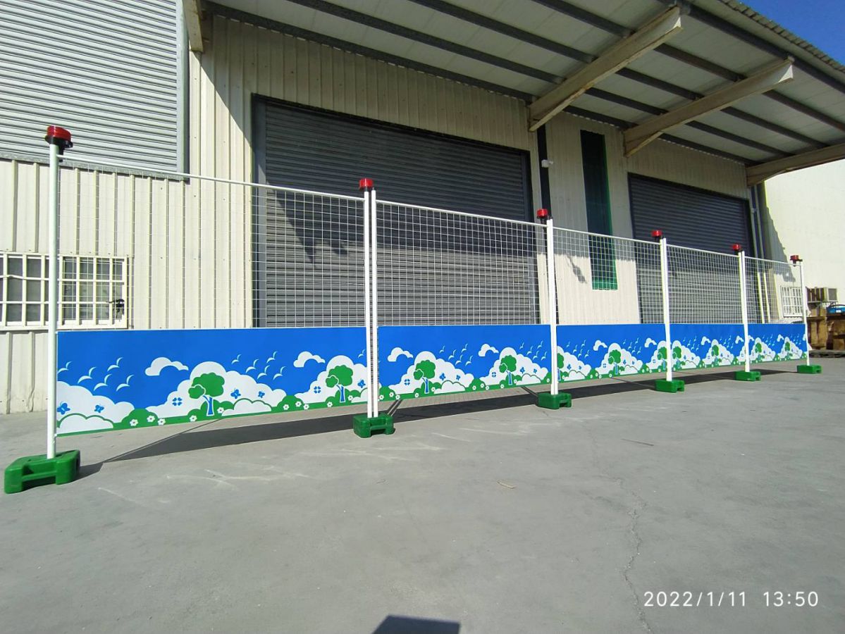 擁有多個專利的圍籬工廠，一條龍生產高優質衛工圍籬